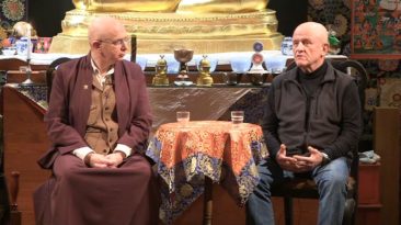 Denys Rinpoché et Jean Pierre Mongeot lors de l'échange au sujet du lying
